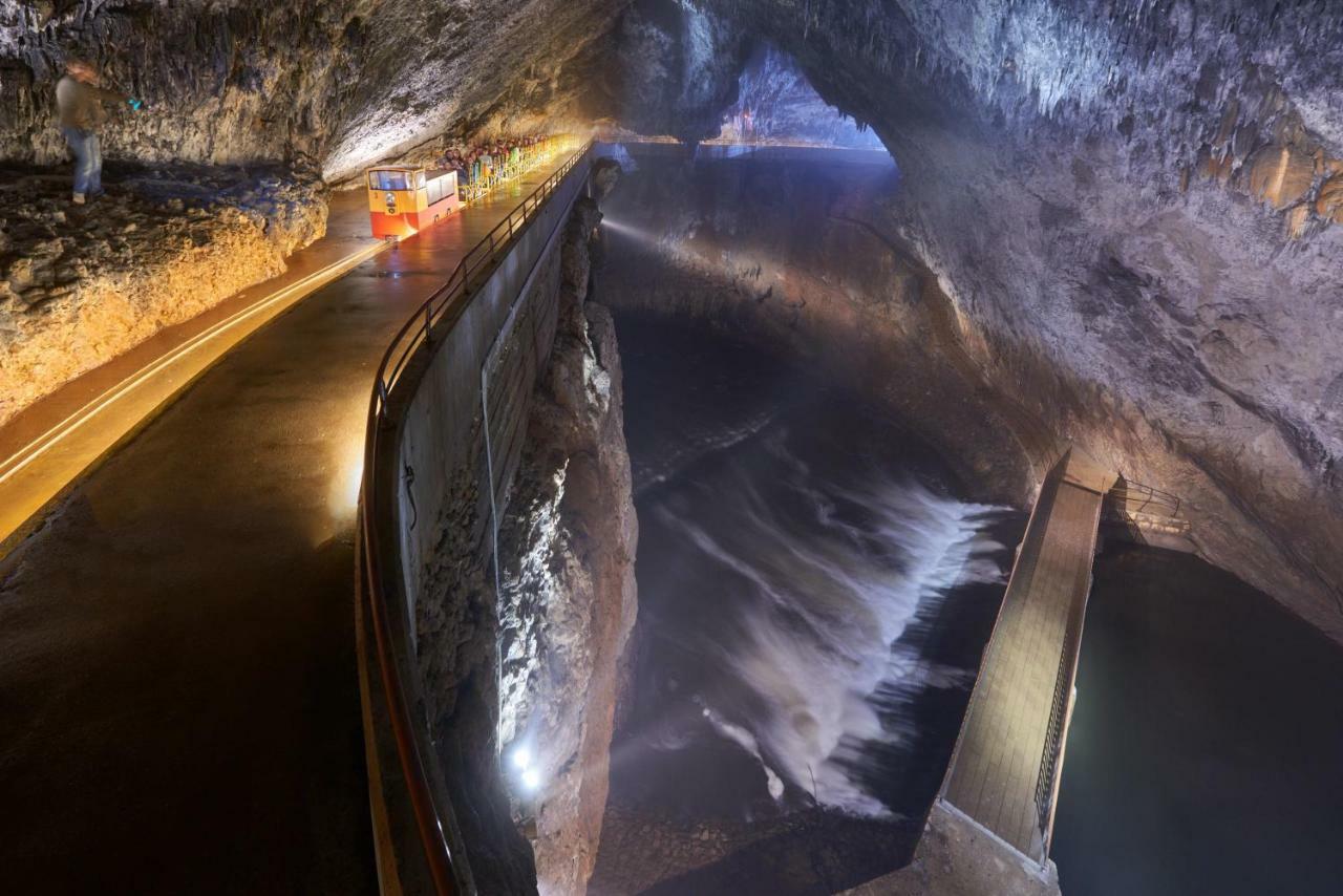 Postojna Cave Hotel Jama Exterior photo